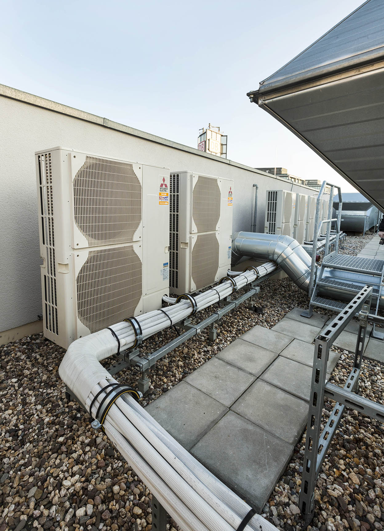 Zubadan Inverter kaszkád rendszer R410a 46-138 kW